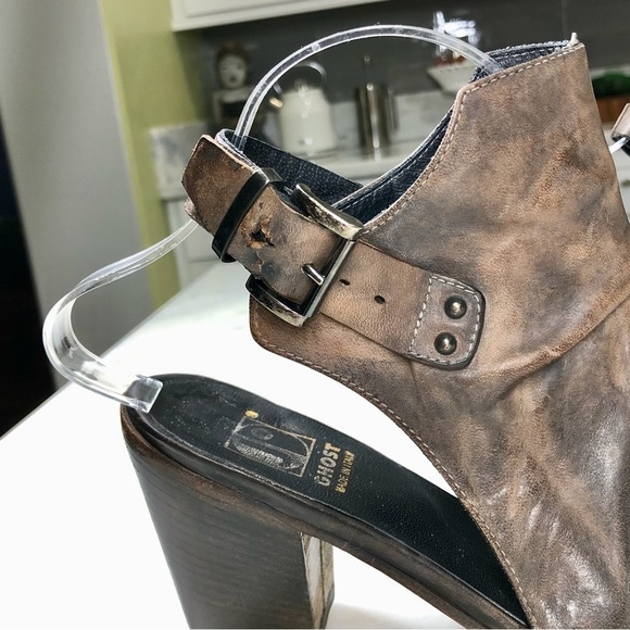 JO Ghost Distressed Leather open back Chunky Heel Bootie. Made in Italy. Sz 38 - Picture 12 of 13